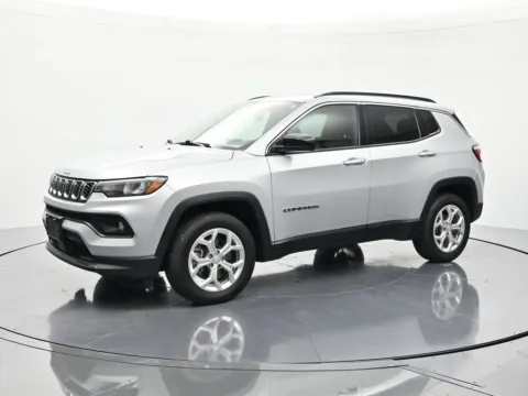 Silver 2024 Jeep Compass Latitude for sale in Palatka, FL