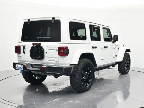 More photos of 2024 Jeep Wrangler Sahara 4xe at Beck Nissan, FL