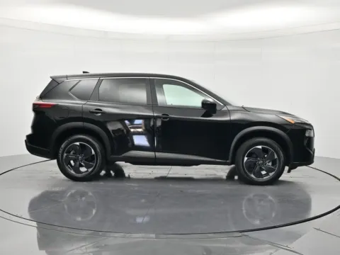 More photos of 2024 Nissan Rogue SV at Beck Nissan, FL