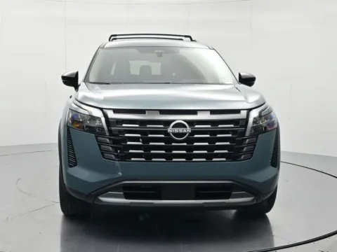 Photos of 2026 Nissan Pathfinder SL for sale in Palatka, FL at Beck Nissan