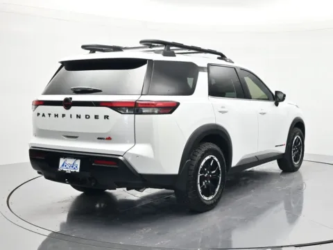 More photos of 2026 Nissan Pathfinder Rock Creek at Beck Nissan, FL