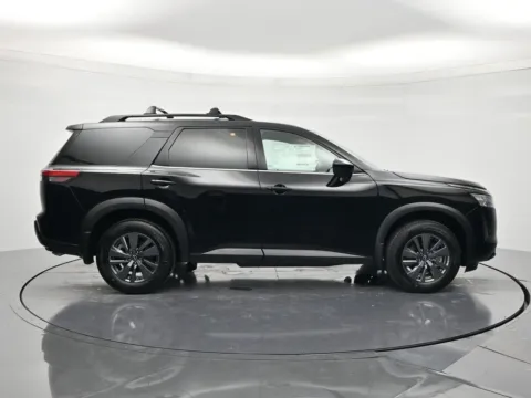 More photos of 2026 Nissan Pathfinder SV at Beck Nissan, FL