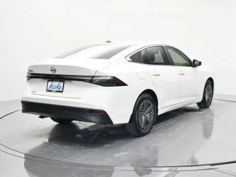 More photos of 2027 Nissan Sentra SV at Beck Nissan, FL