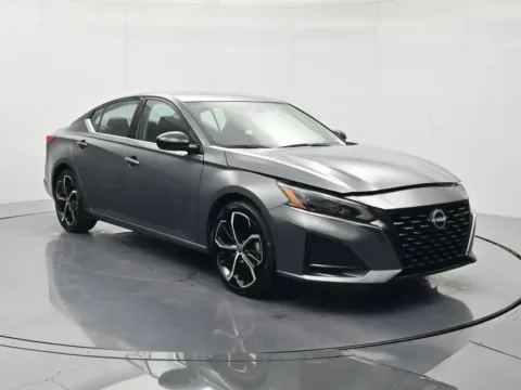 Another view of 2025 Nissan Altima 2.5 SR for sale in Palatka, FL at Beck Nissan