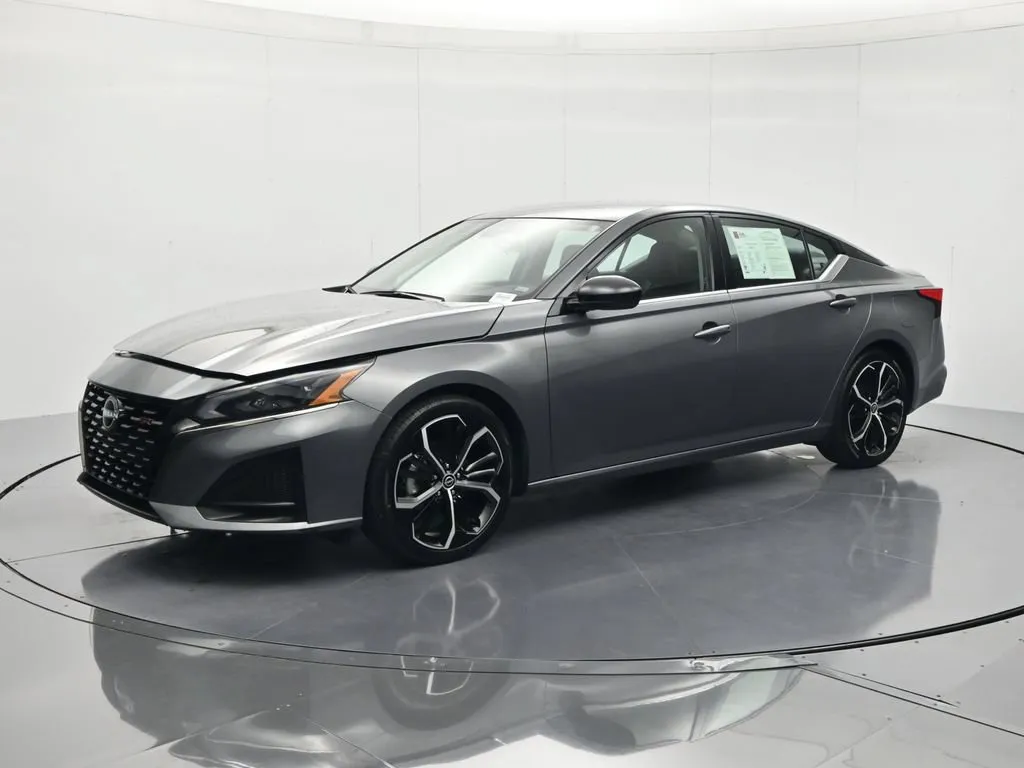 2025 Nissan Altima