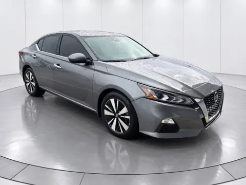 Gray 2022 Nissan Altima 2.5 SV for sale in Palatka, FL