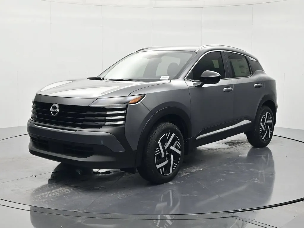 Gray 2027 Nissan Kicks SV for sale in Palatka, FL