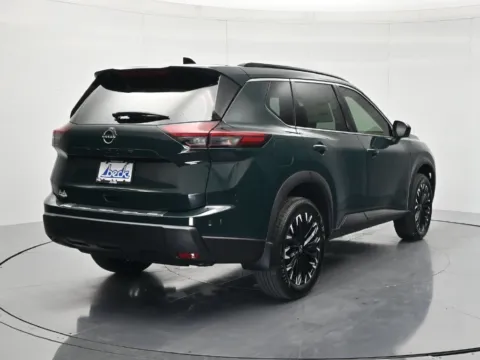 More photos of 2027 Nissan Rogue Dark Armor at Beck Nissan, FL