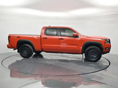 More photos of 2027 Nissan Frontier PRO-4X at Beck Nissan, FL