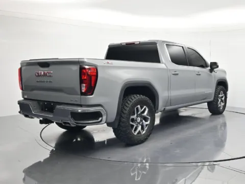 More photos of 2024 GMC Sierra 1500 SLE at Beck Nissan, FL