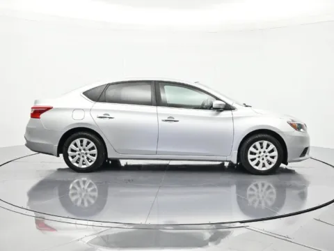 More photos of 2016 Nissan Sentra S at Beck Nissan, FL