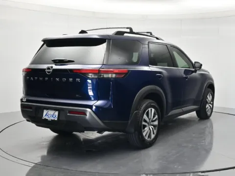More photos of 2026 Nissan Pathfinder SL at Beck Nissan, FL