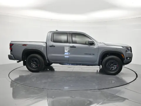 More photos of 2027 Nissan Frontier PRO-4X at Beck Nissan, FL