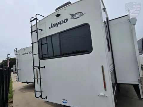 More photos of 2026 Jayco Eagle 325MKTS at Liberty Trail RV - Sulphur Springs, TX