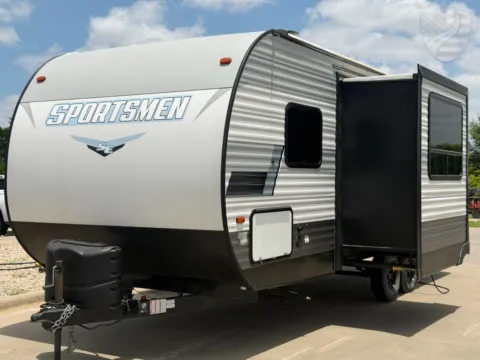 Another view of 2022 K-Z Sportsmen 231BHKSE for sale in Sulphur Springs, TX at Liberty Trail RV - Sulphur Springs