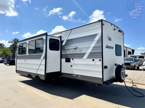 More photos of 2027 Jayco Jay Flight 263BHS at Liberty Trail RV - Sulphur Springs, TX