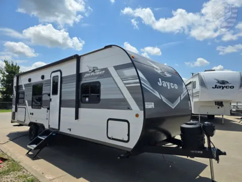Photos of 2027 Jayco Jay Flight 260BH for sale in Sulphur Springs, TX at Liberty Trail RV - Sulphur Springs