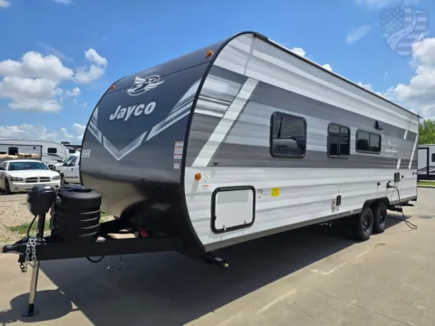 More photos of 2027 Jayco Jay Flight 260BH at Liberty Trail RV - Sulphur Springs, TX