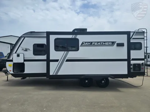 More photos of 2027 Jayco Jay Feather 21MML at Liberty Trail RV - Sulphur Springs, TX