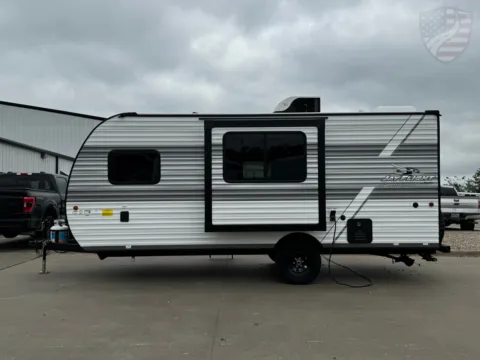 More photos of 2027 Jayco Jay Flight 180LK at Liberty Trail RV - Sulphur Springs, TX