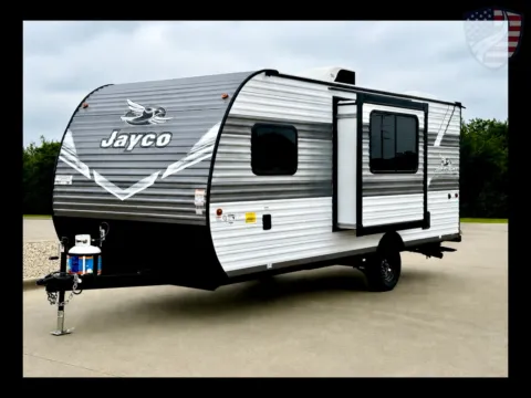 Photos of 2027 Jayco Jay Flight 180LK for sale in Sulphur Springs, TX at Liberty Trail RV - Sulphur Springs