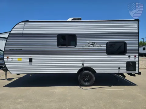 More photos of 2027 Jayco Jay Flight 170FQ at Liberty Trail RV - Sulphur Springs, TX