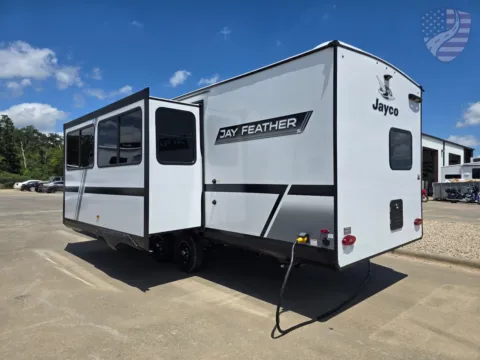 More photos of 2027 Jayco Jay Feather Sl 26BHSL at Liberty Trail RV - Sulphur Springs, TX
