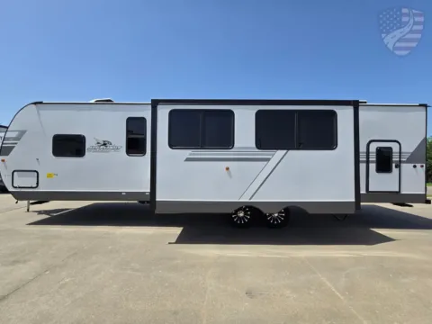 More photos of 2027 Jayco Jay Flight 295TBS at Liberty Trail RV - Sulphur Springs, TX