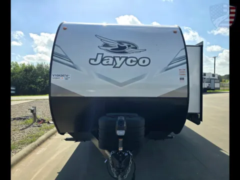 Photos of 2027 Jayco Jay Flight 325BHT for sale in Sulphur Springs, TX at Liberty Trail RV - Sulphur Springs