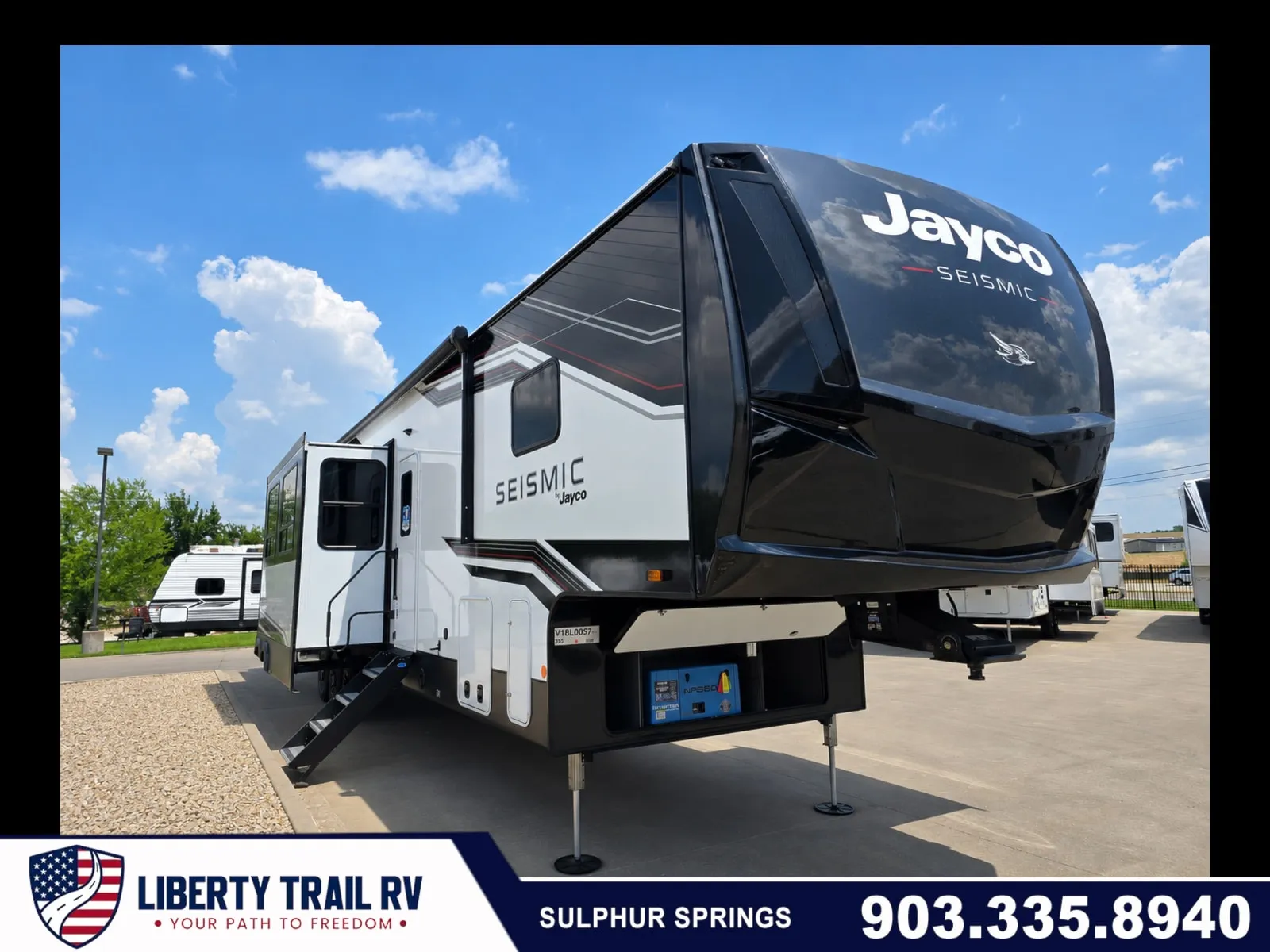 2027 Jayco Siesmic 395