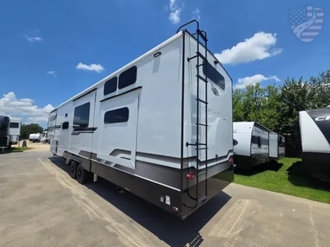 More photos of 2027 Jayco North Point 395DSDB at Liberty Trail RV - Sulphur Springs, TX