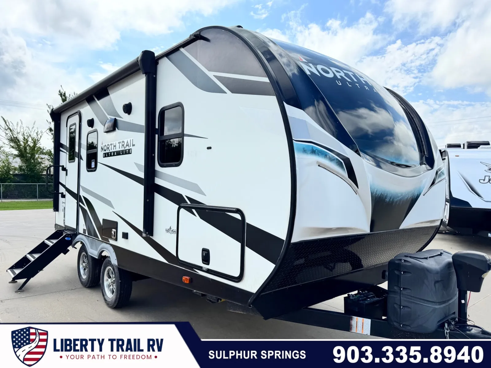 Unknown 2022 Heartland RV North Trail 21RBSS for sale in Sulphur Springs, TX