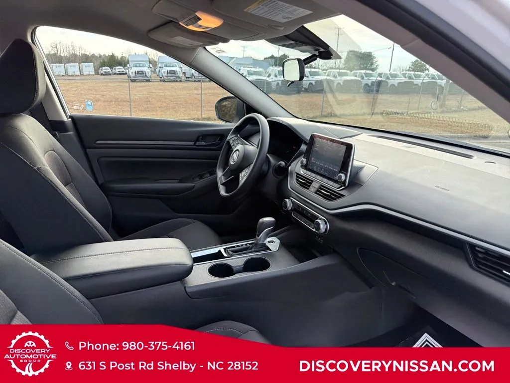2025 Nissan Altima S - Photo 35