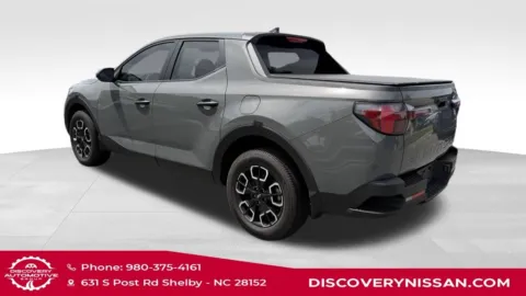 More photos of 2024 Hyundai Santa Cruz SEL at Discovery Nissan, NC