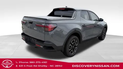 More photos of 2024 Hyundai Santa Cruz SEL at Discovery Nissan, NC