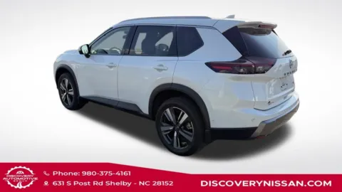 More photos of 2024 Nissan Rogue SL at Discovery Nissan, NC