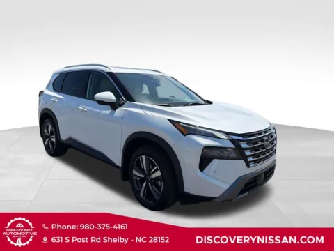 More photos of 2024 Nissan Rogue SL at Discovery Nissan, NC