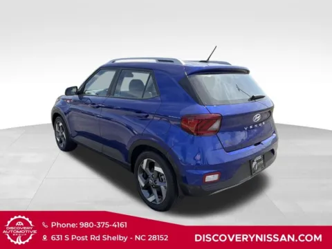 More photos of 2023 Hyundai Venue Limited at Discovery Nissan, NC