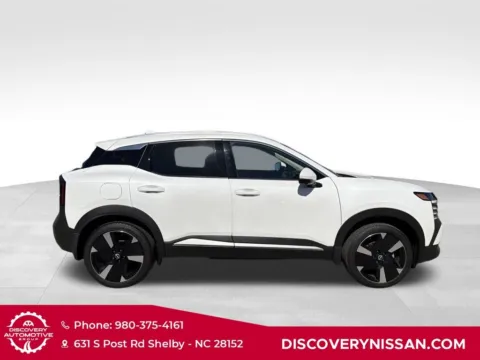 More photos of 2025 Nissan Kicks SR at Discovery Nissan, NC