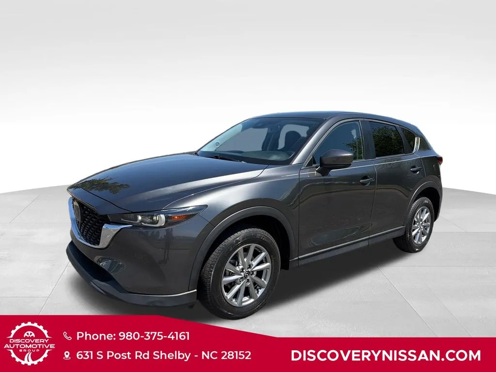 2022 Mazda CX-5 S Preferred package Auto AWD's photo