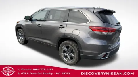 More photos of 2018 Toyota Highlander Limited Platinum at Discovery Nissan, NC