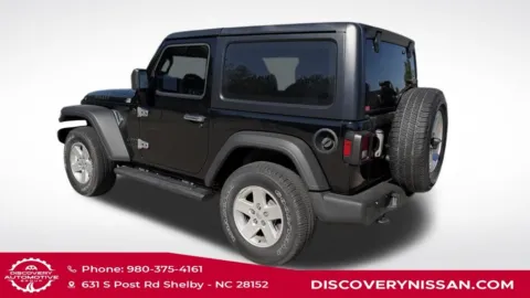 More photos of 2023 Jeep Wrangler Willys at Discovery Nissan, NC