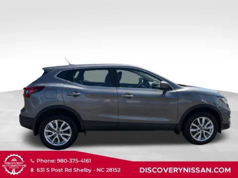 More photos of 2021 Nissan Rogue Sport S at Discovery Nissan, NC
