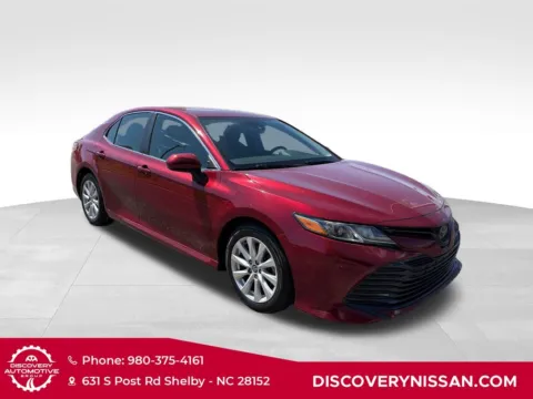 More photos of 2020 Toyota Camry LE at Discovery Nissan, NC