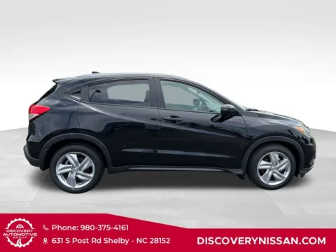 More photos of 2019 Honda HR-V EX-L at Discovery Nissan, NC
