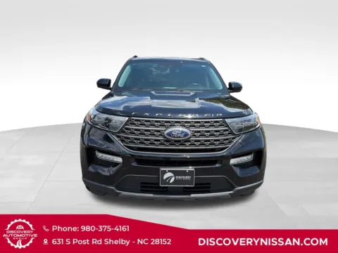More photos of 2023 Ford Explorer XLT at Discovery Nissan, NC