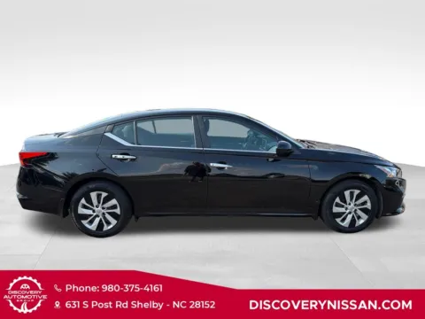 More photos of 2020 Nissan Altima 2.5 S at Discovery Nissan, NC