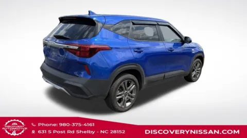 More photos of 2023 Kia Seltos LX at Discovery Nissan, NC