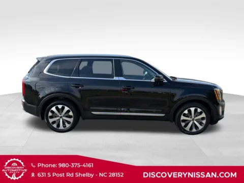 More photos of 2022 Kia Telluride EX at Discovery Nissan, NC