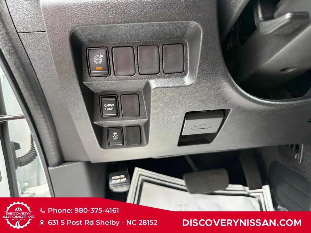 2025 Nissan Frontier SV - Photo 15